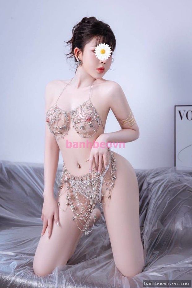 Nhã Uyên sinh 2002 – 1m62, giá 500k – Long Biên, Hà Nội – ảnh 5
