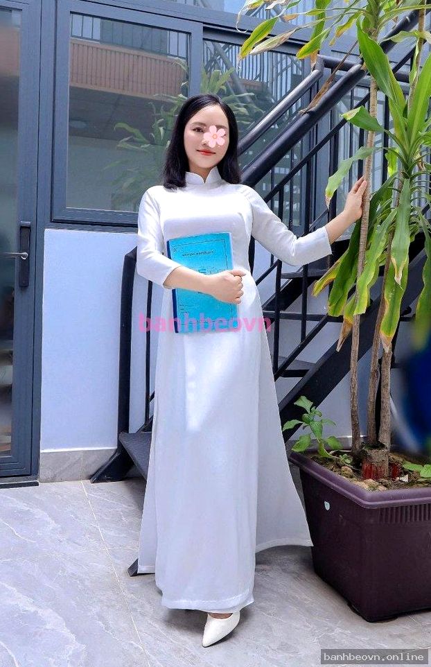 Cô Giáo Hương sinh 1990 – 1m58, giá 250k – Dĩ An, Bình Dương – ảnh 9