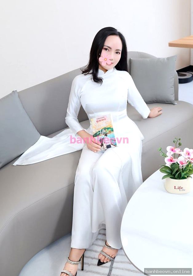 Cô Giáo Hương sinh 1990 – 1m58, giá 250k – Dĩ An, Bình Dương – ảnh 20