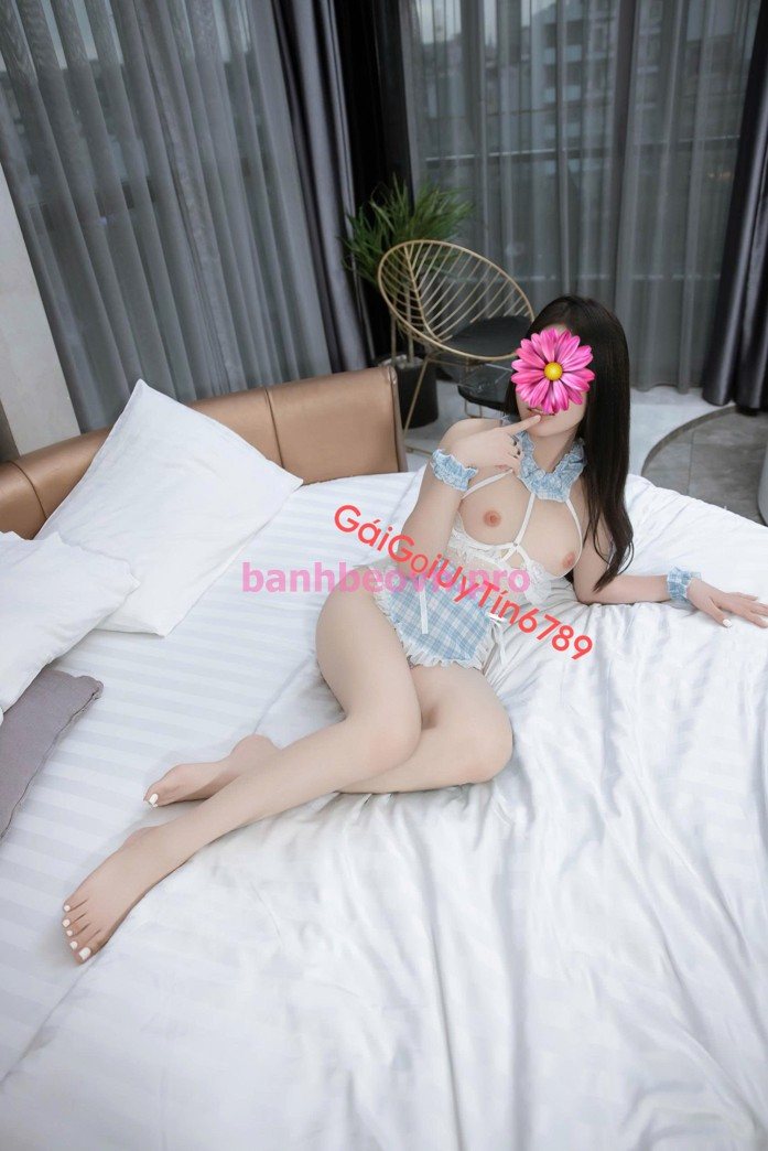 Linh Vinamilk sinh 2005 – 1m61, giá 800k – Quận 10, Sài Gòn – ảnh 2
