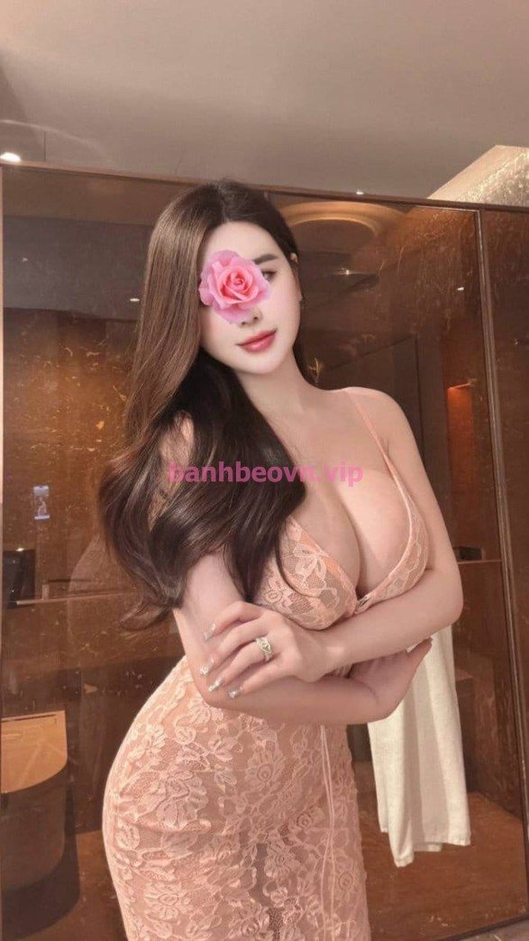 Trâm Anh – gái gọi Quận 2